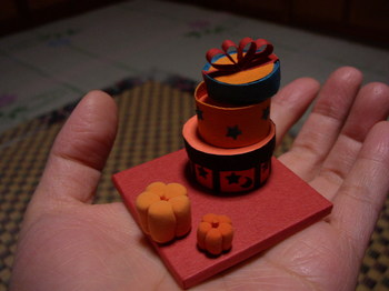 ハロウィンの菓子箱 011.JPG